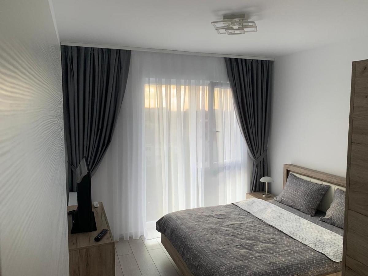 Apartament 2 Camere Prima Nufaru Орадеа Екстериор снимка